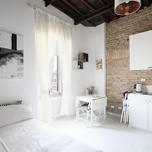 White Ostilia , Rome Italy